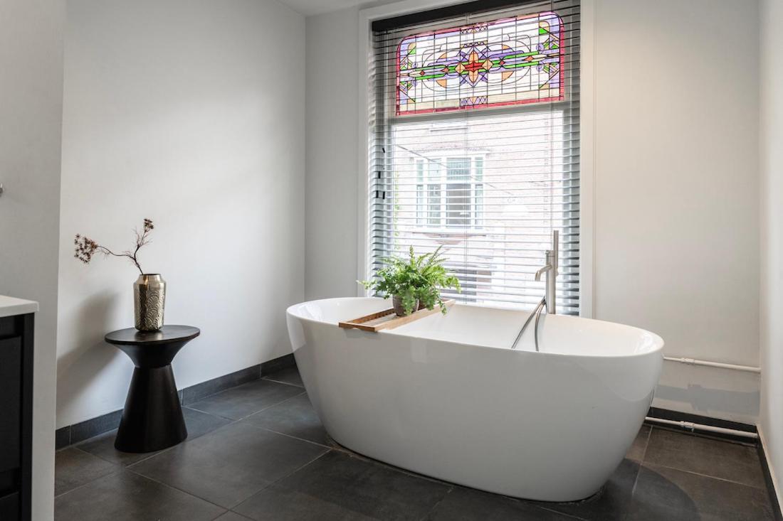 Xxl Loft With Bath Located Stadsvilla Tilburg Luaran gambar