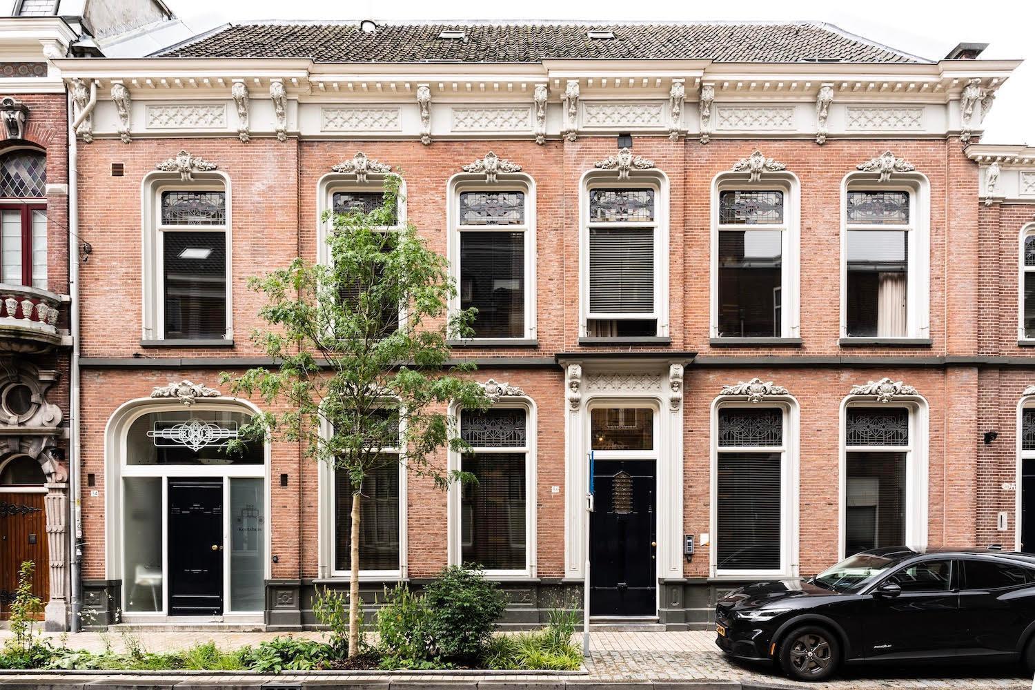 Xxl Loft With Bath Located Stadsvilla Tilburg Luaran gambar